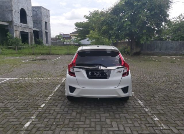 
								Honda Jazz RS AT 2015 full									