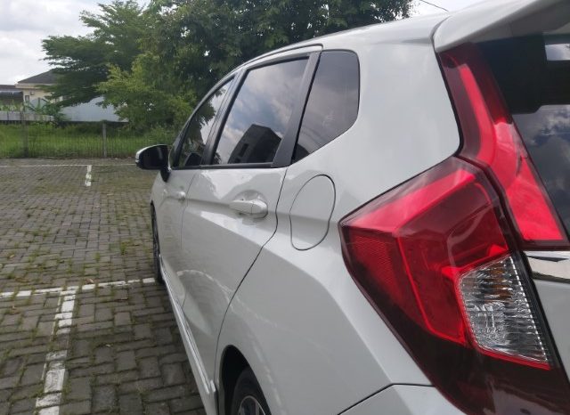 
								Honda Jazz RS AT 2015 full									